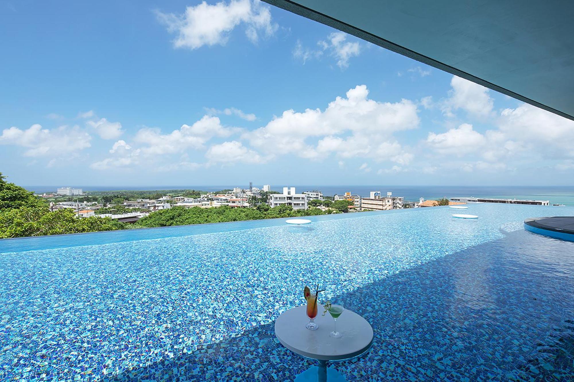 Glamday Style Okinawa Yomitan Hotel & Resort ภายนอก รูปภาพ